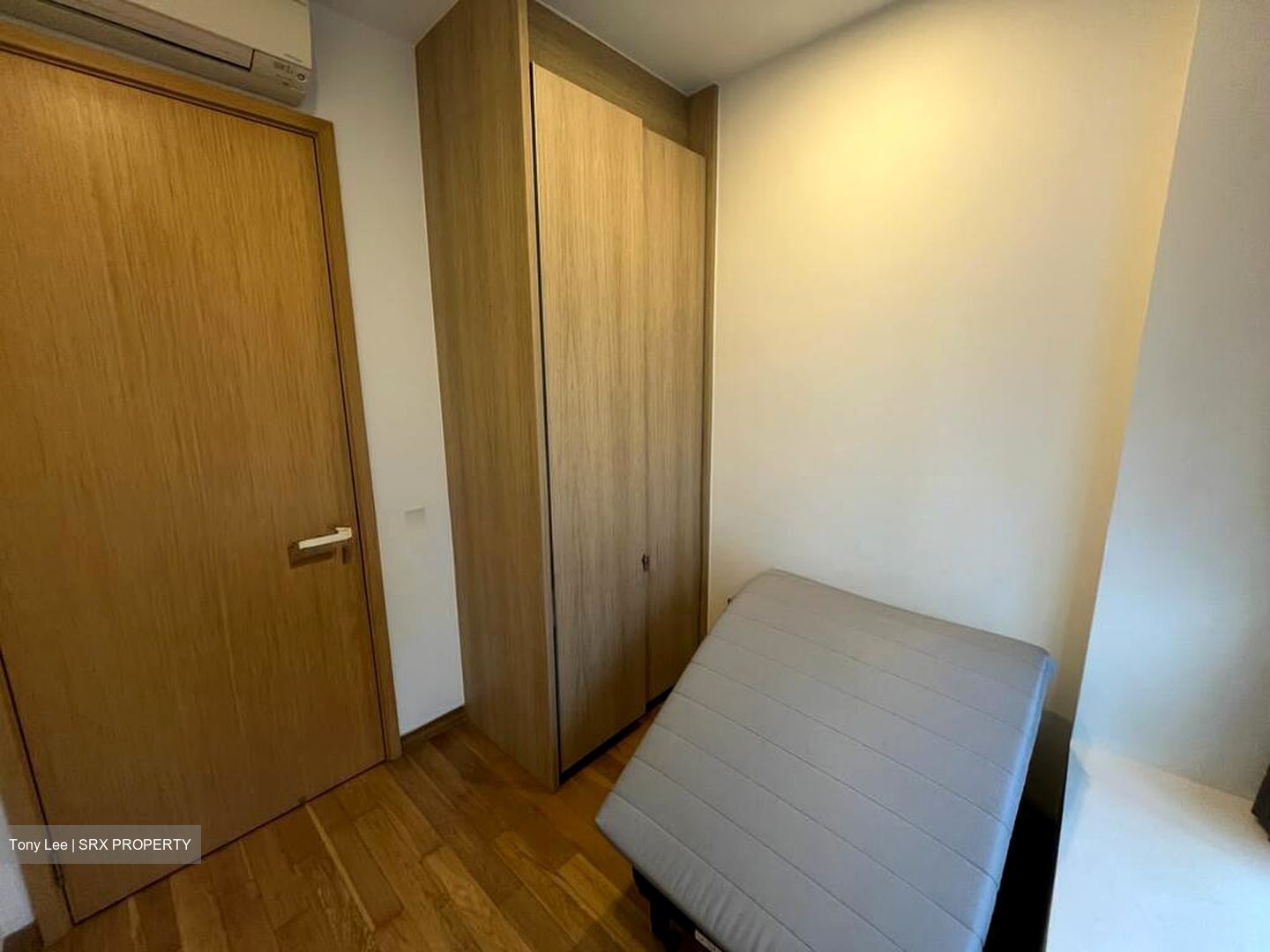 The Peak @ Cairnhill II (D9), Apartment #546550891